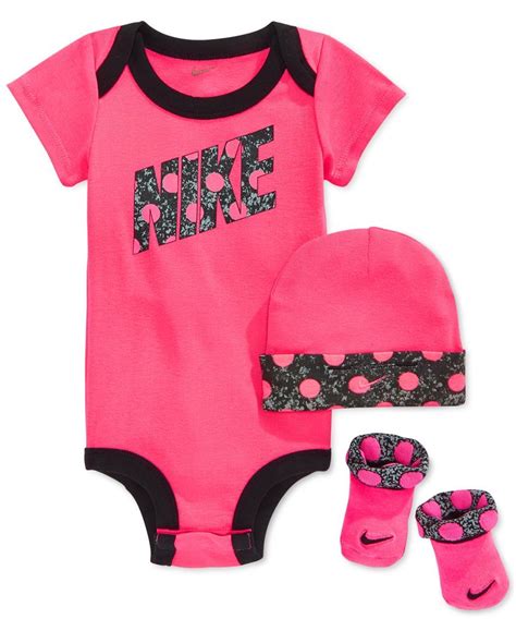 newborn baby nike outfits